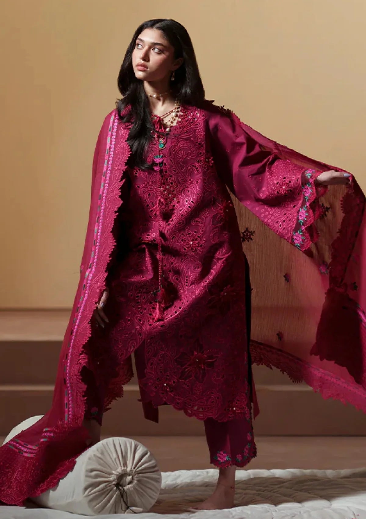 Bin ILyas | Mashriq Luxury Lawn
