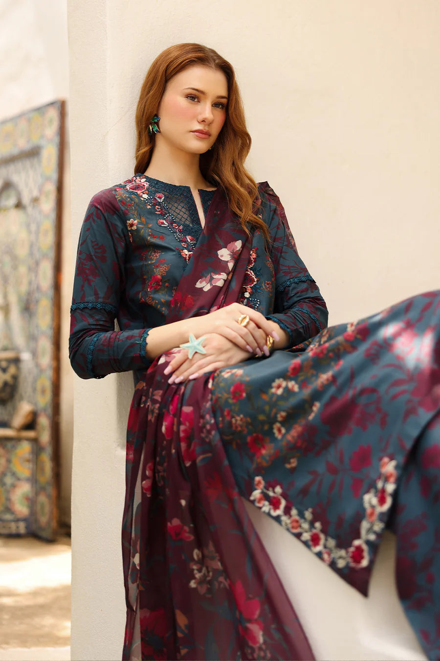 Iznik UE-495 – 3-Piece Printed Lawn Suit