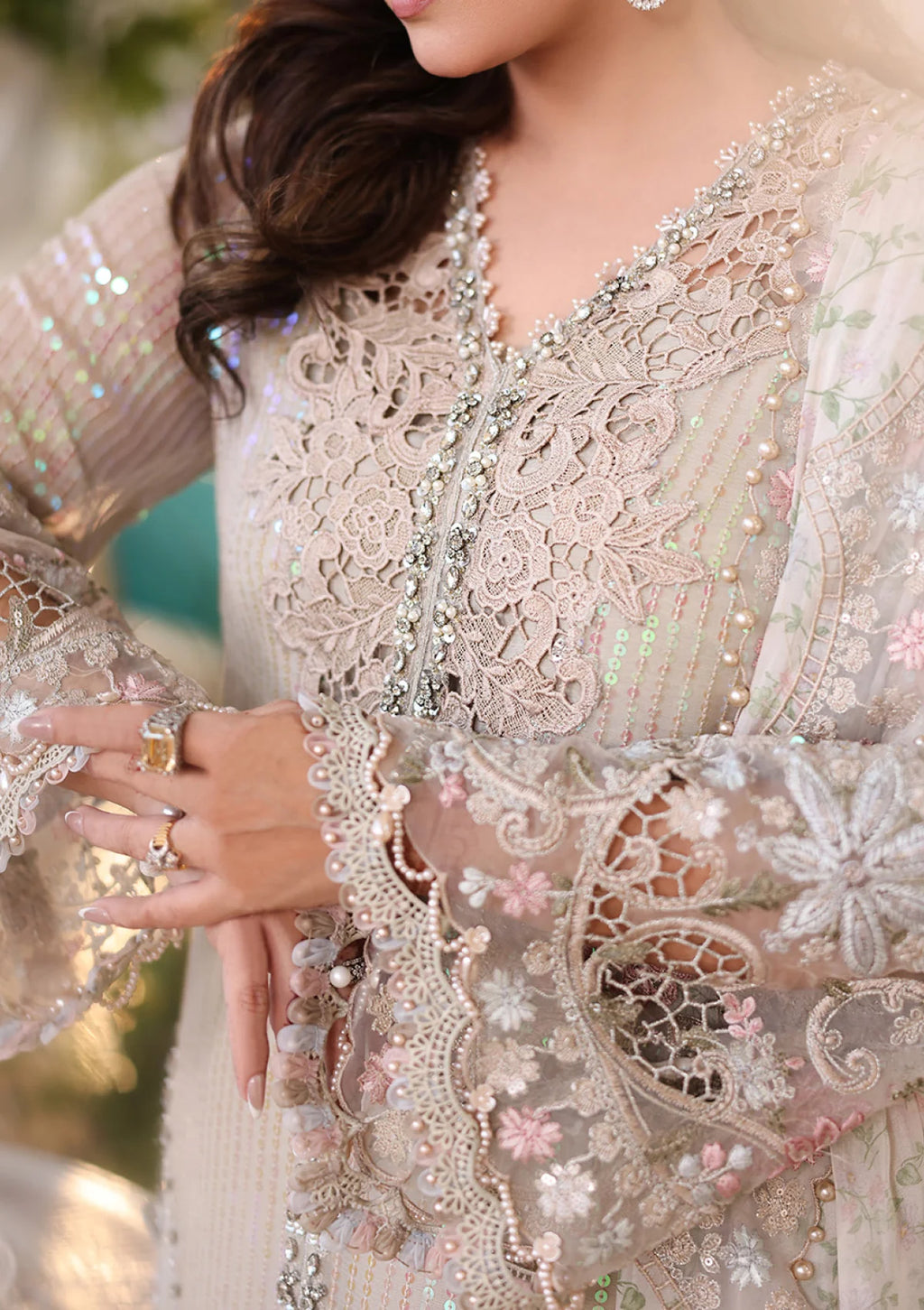 Maria B-Unstitched Embroidered Chiffon 3 Piece Suit