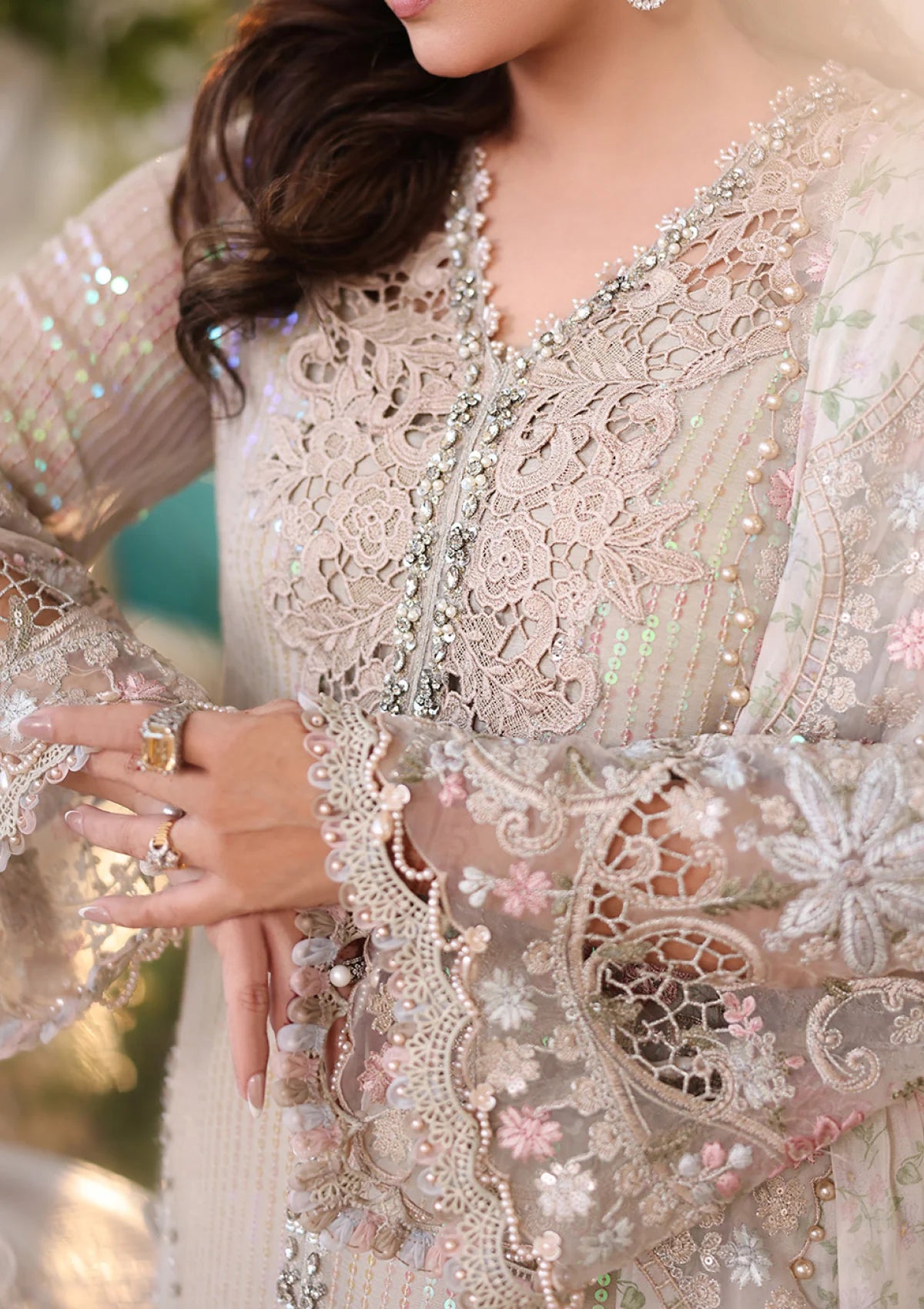 Maria B-Unstitched Embroidered Chiffon 3 Piece Suit