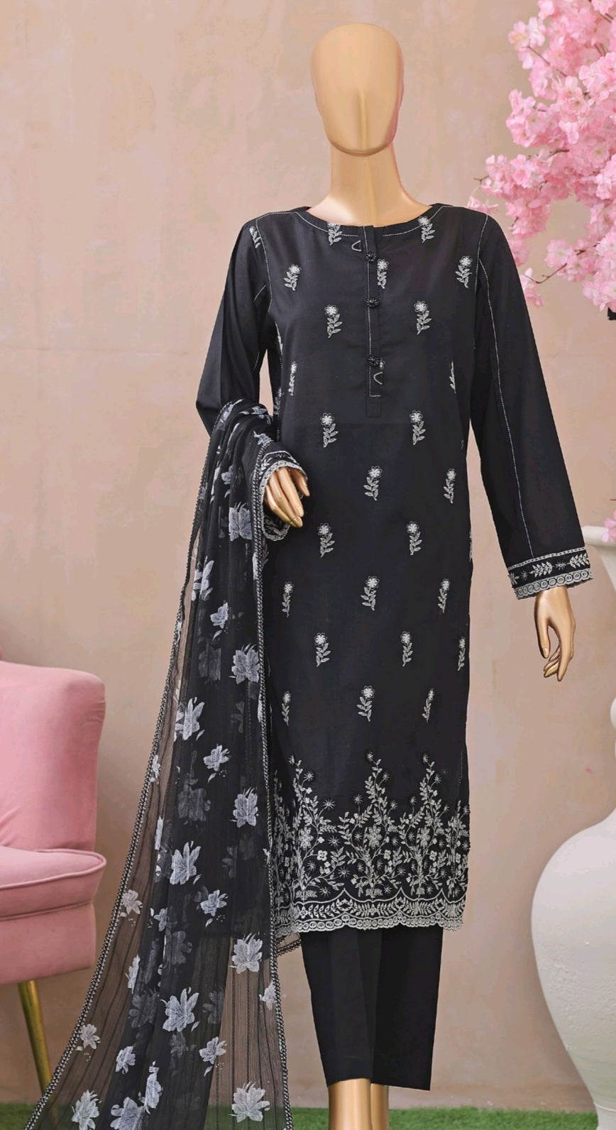 3d Floral Embroidery Lawn -02