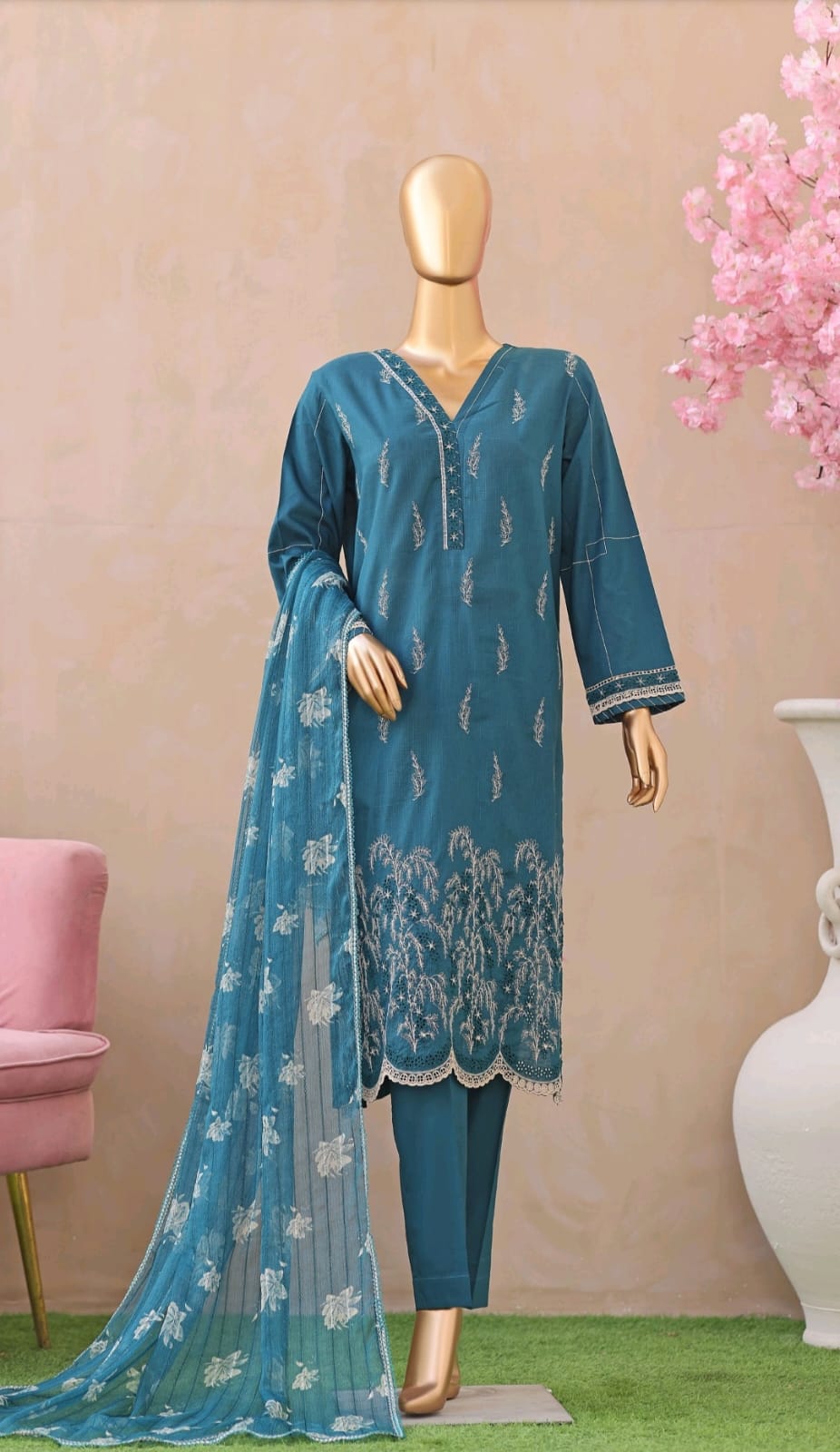 3d Floral Embroidery Lawn -03