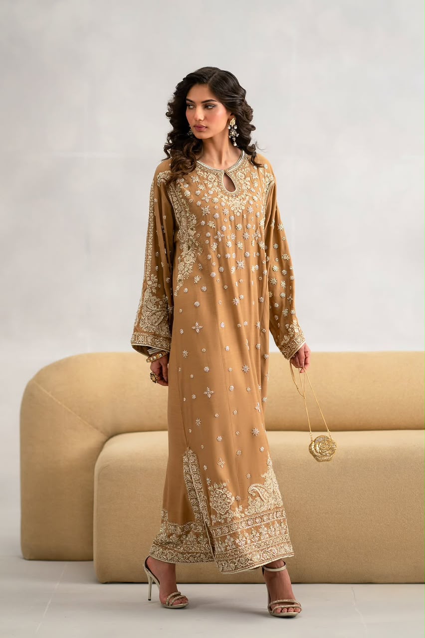 Luxury Embroidered Lava Silk Kaftan – 2Pc Suit
