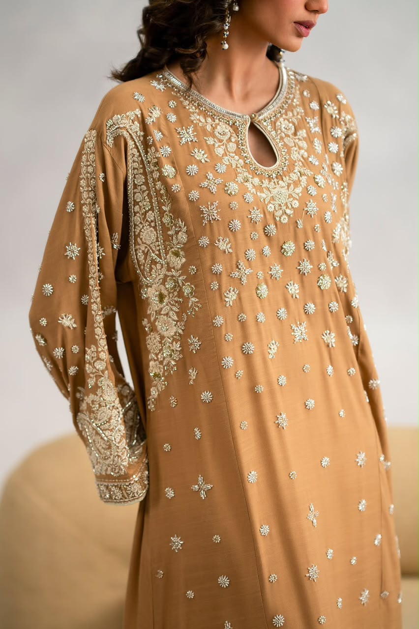 Luxury Embroidered Lava Silk Kaftan – 2Pc Suit