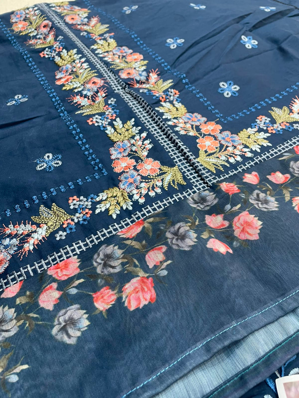 Elaf Blue Luxury Lawn Collection
