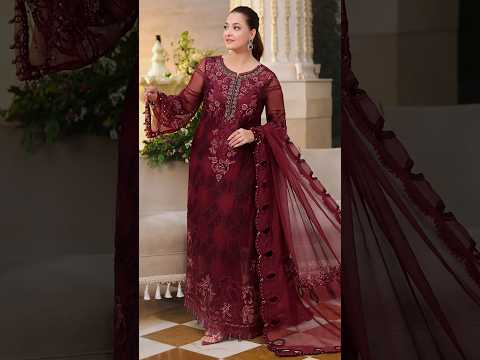 Maria B Chiffon Embroidered Luxury Lawn 3 Piece Suit